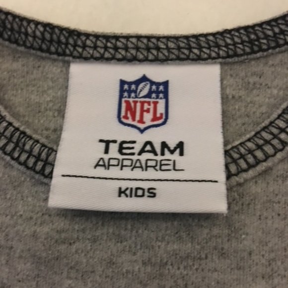 NFL NEW ENGLAND PATRIOTS Football Infant Onesie NWOT - Picture 4 of 8